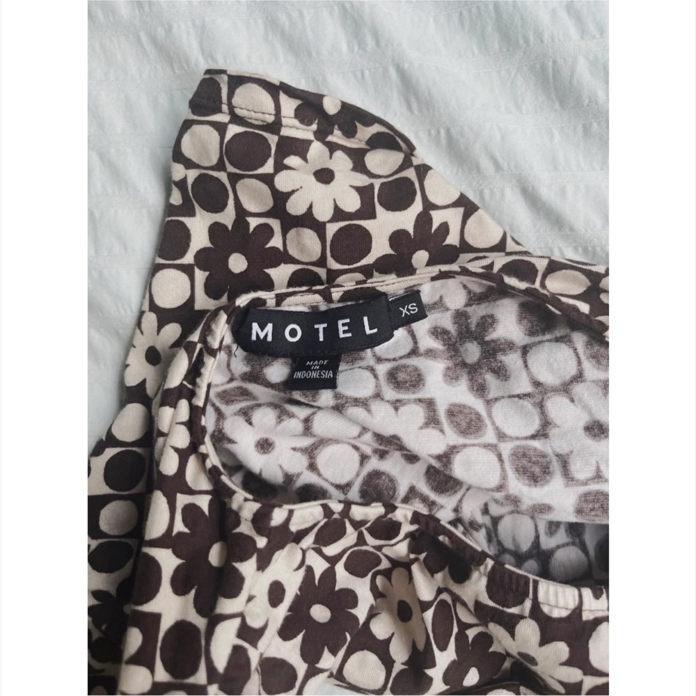 Motel Rocks Cropped Top - Picture 4 of 4